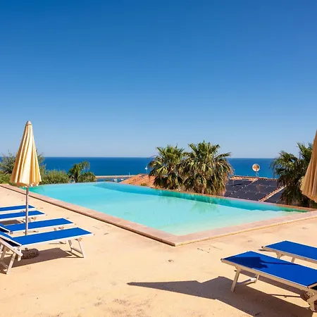 Cefalhome - Torre 公寓